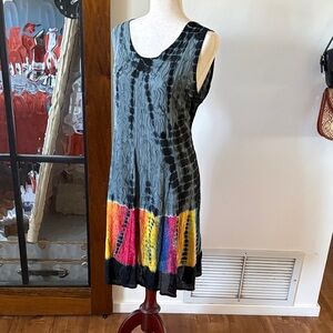 Embroidered Sleeveless Gray and Multicolor Midi Dress